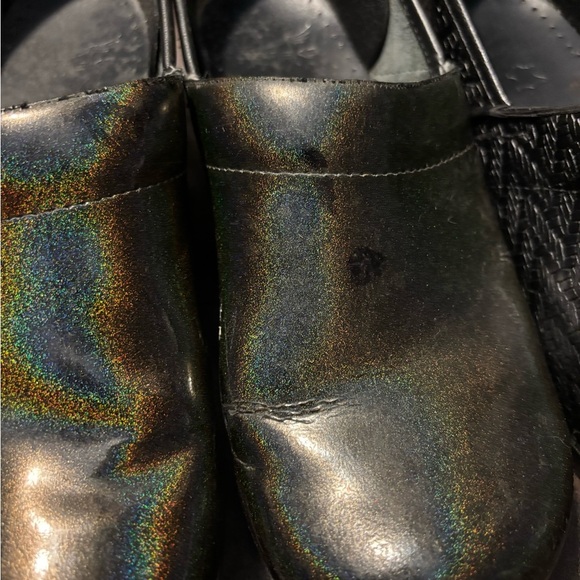 Bundle size 41 Black and Iridescent Clogs Nursing Shoes *Worn Condition - Picture 3 of 10